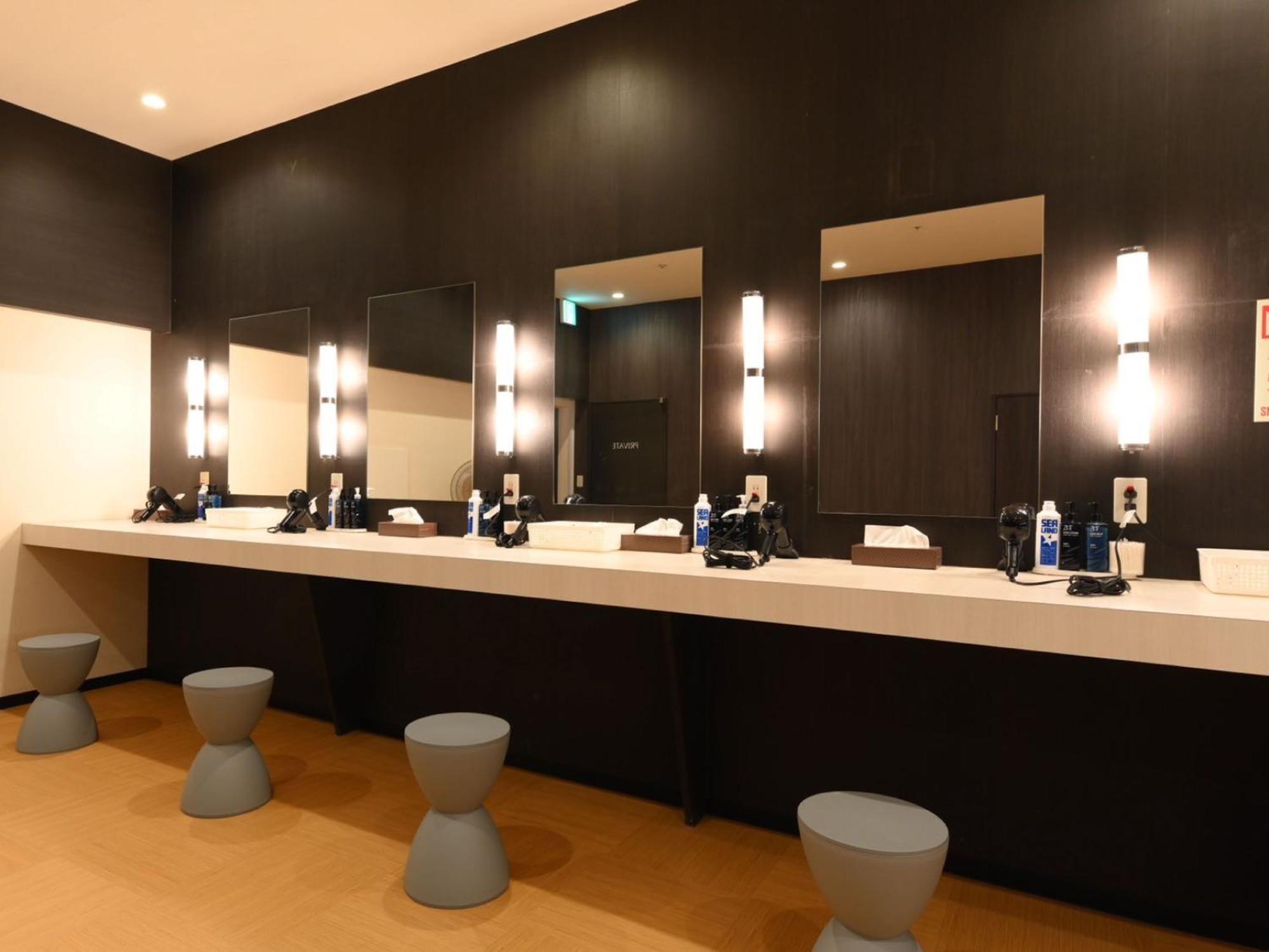The Centurion Sauna Rest & Stay Sapporo Male Only Buitenkant foto